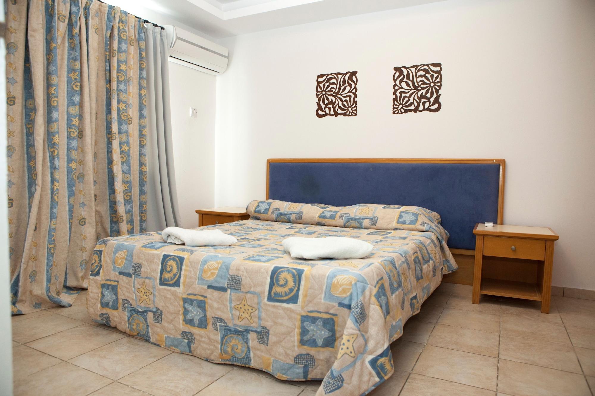 Alecos Hotel Apartments Пафос Экстерьер фото