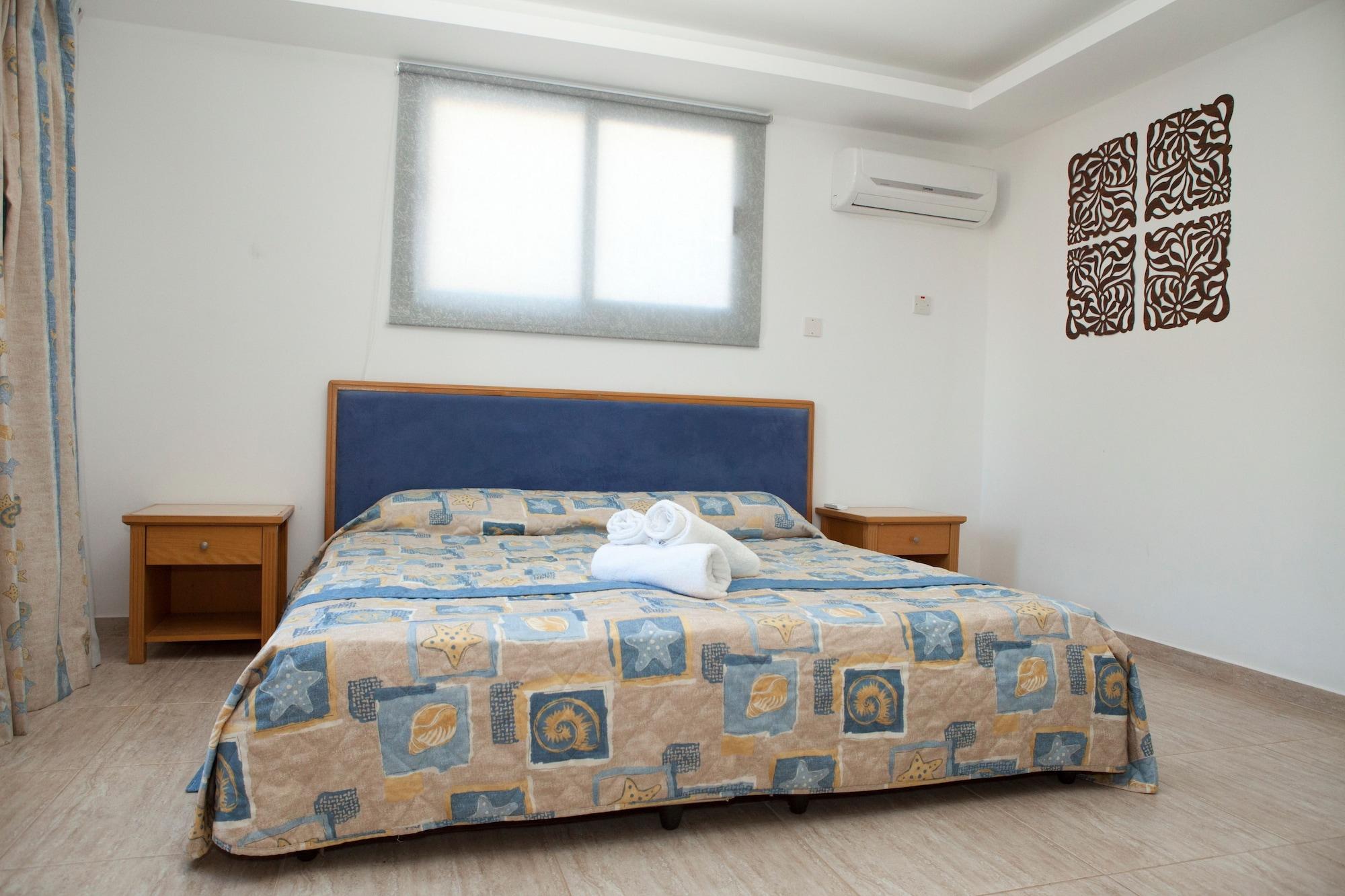 Alecos Hotel Apartments Пафос Экстерьер фото
