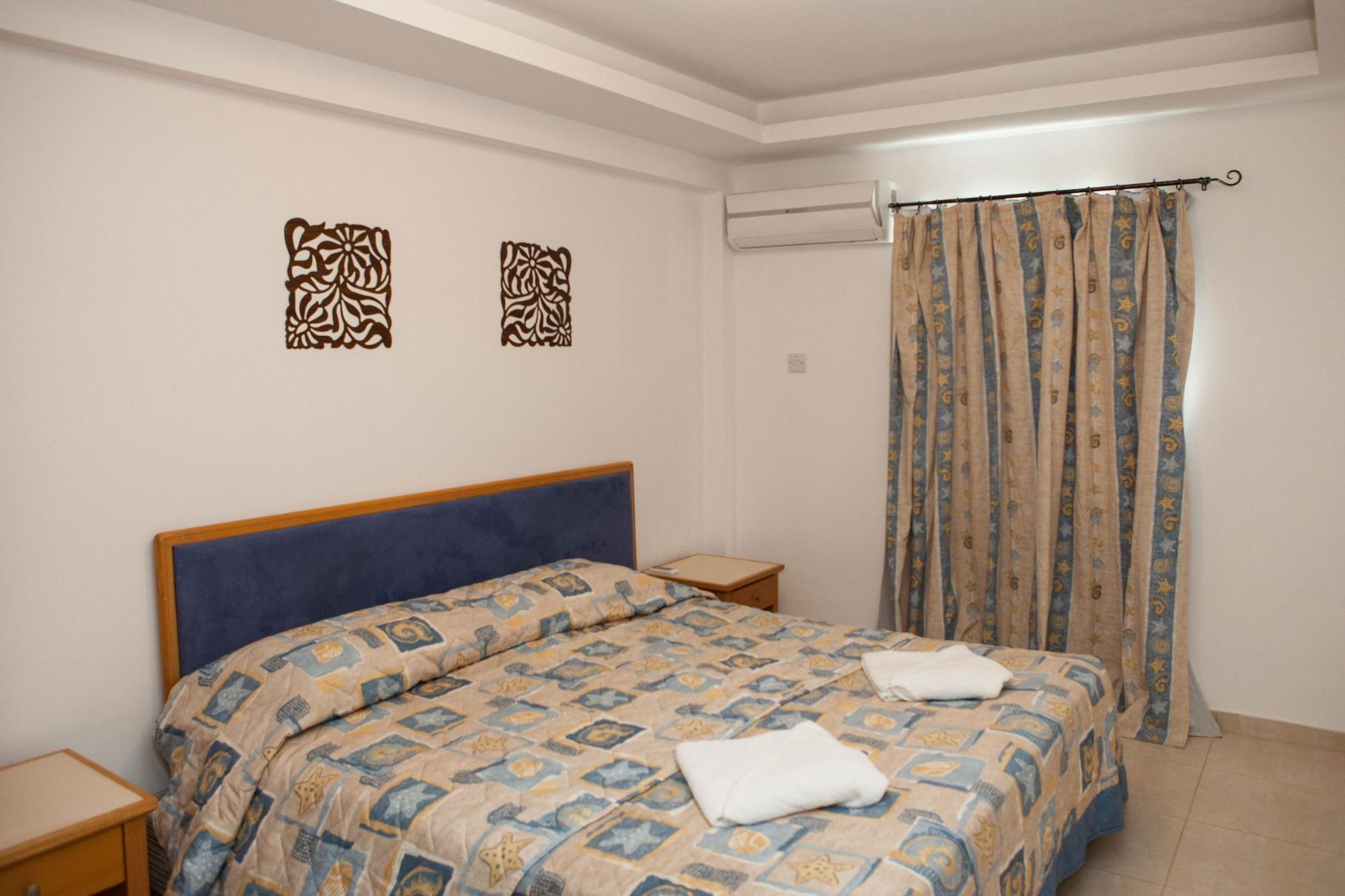 Alecos Hotel Apartments Пафос Экстерьер фото