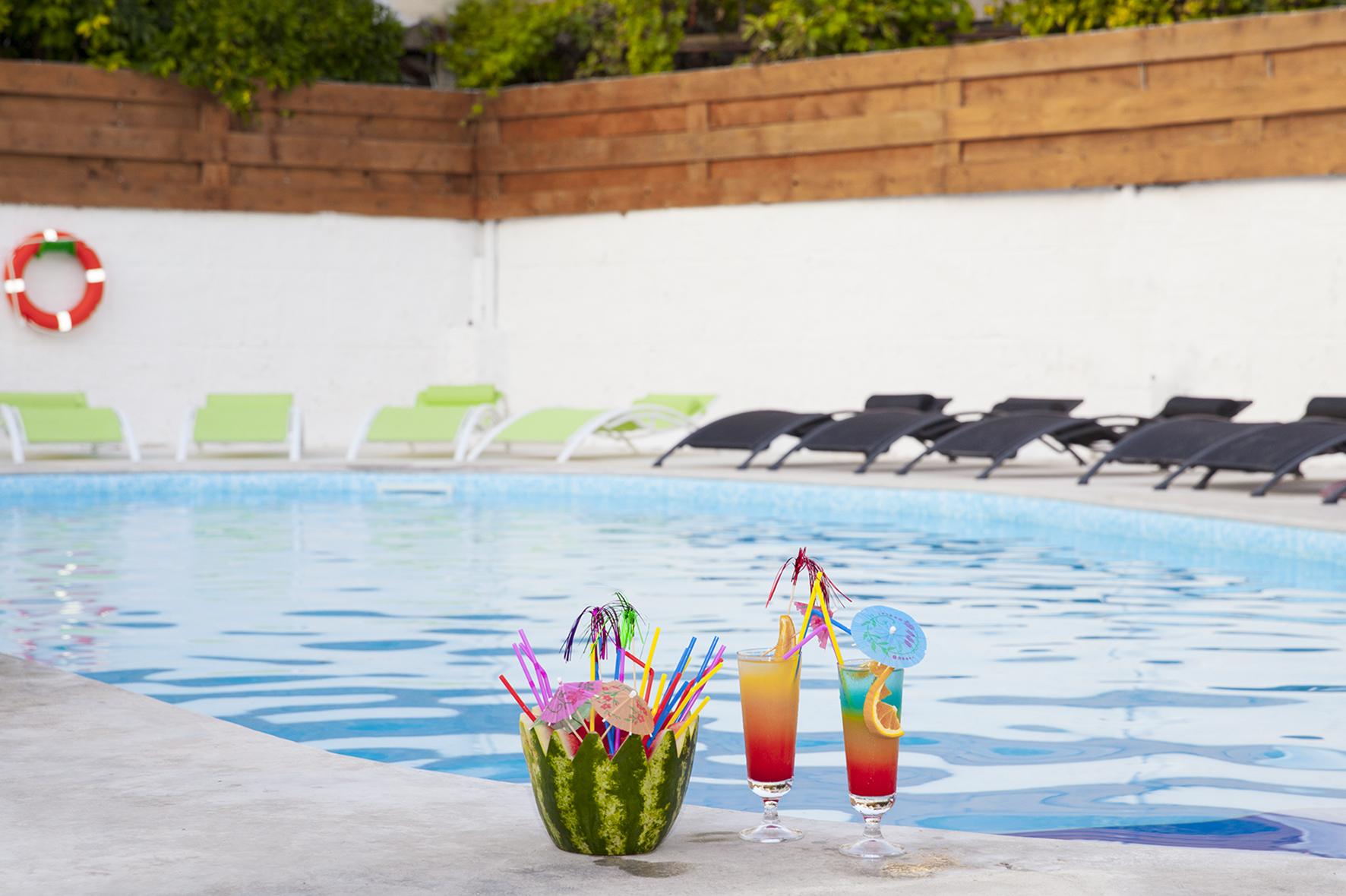 Alecos Hotel Apartments Пафос Экстерьер фото